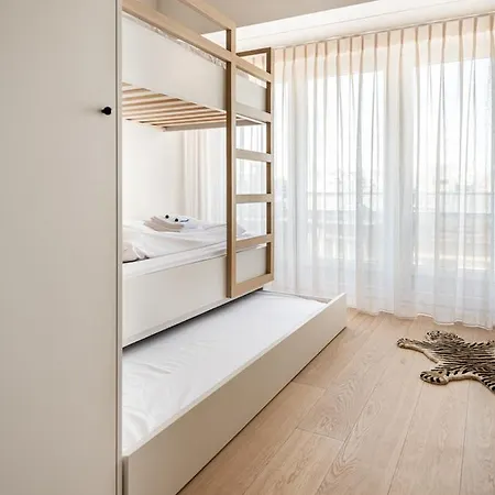 Appartamento - Quirinal - Overnachten In Luxe, 50m De Kust